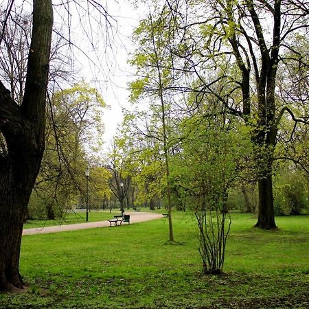Standard Apartment On 6 Sierpnia Lodz  Luaran gambar
